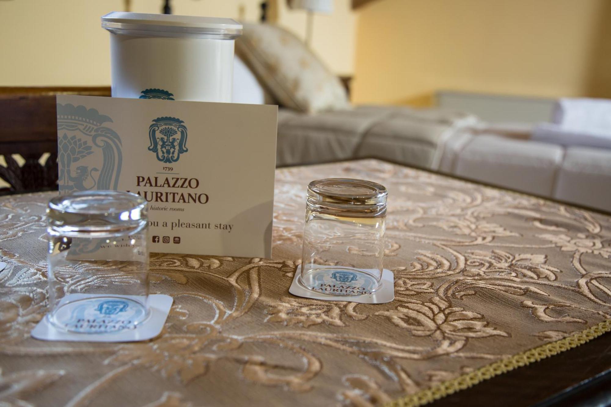 Palazzo Lauritano Pensión 3*